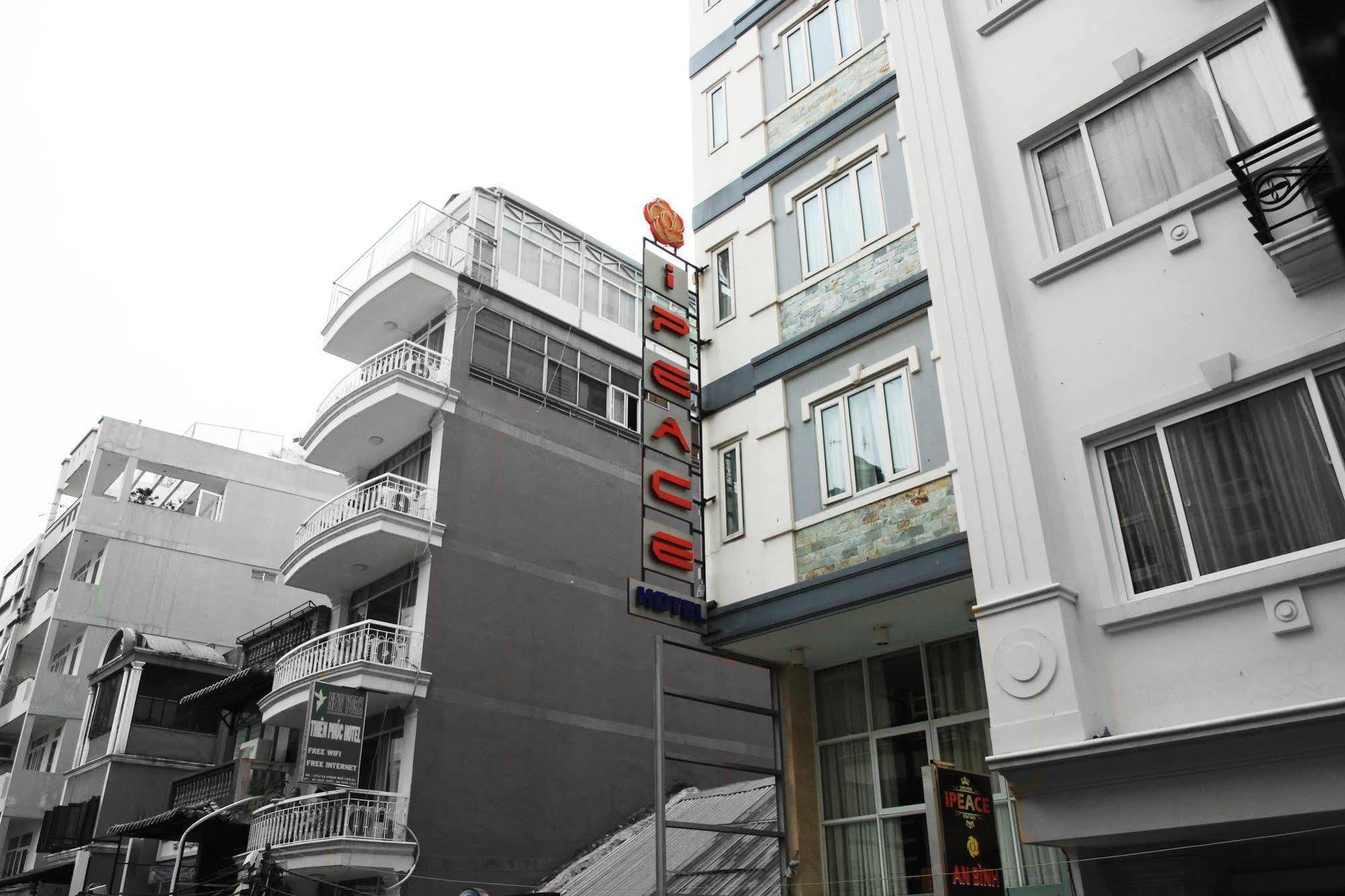 Ipeace Hotel - Bui Vien Walking Street Хошимин Екстериор снимка
